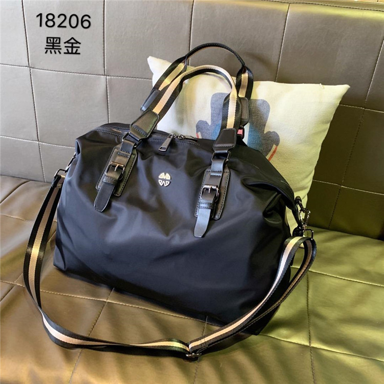 女士旅行包尼龍布網(wǎng)布可拆卸肩帶斜挎包瑜伽包鏤空設(shè)計(jì)休閑百搭